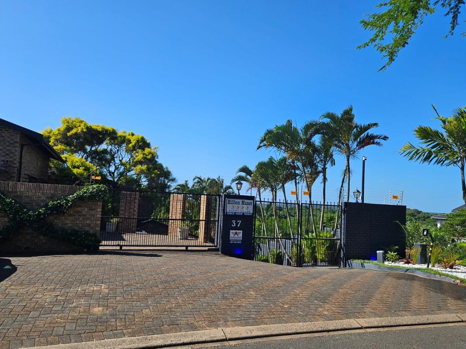 Hillton Manor Guest House Richards Bay Exteriör bild