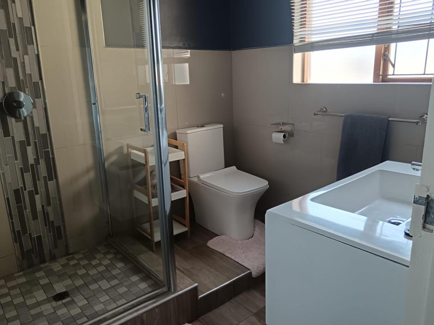 Hillton Manor Guest House Richards Bay Exteriör bild